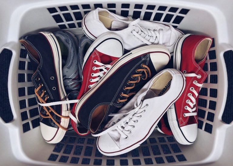 Trend Going Digital Dengan Bisnis Shoes Cleaning