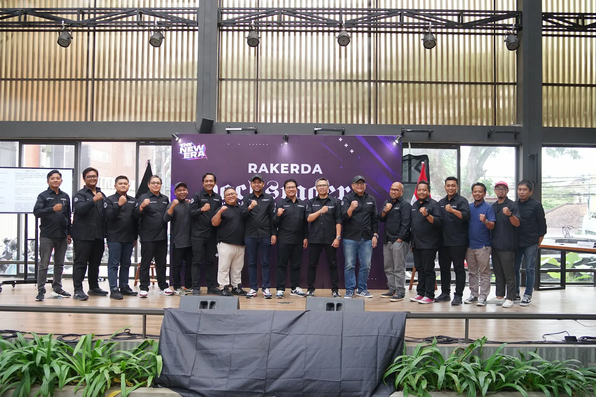 Backstagers Jatim Dorong Transformasi Digital Industri Event: Dari Infrastruktur Digital Hingga Literasi Teknologi Rakerda Backstagers Jatim